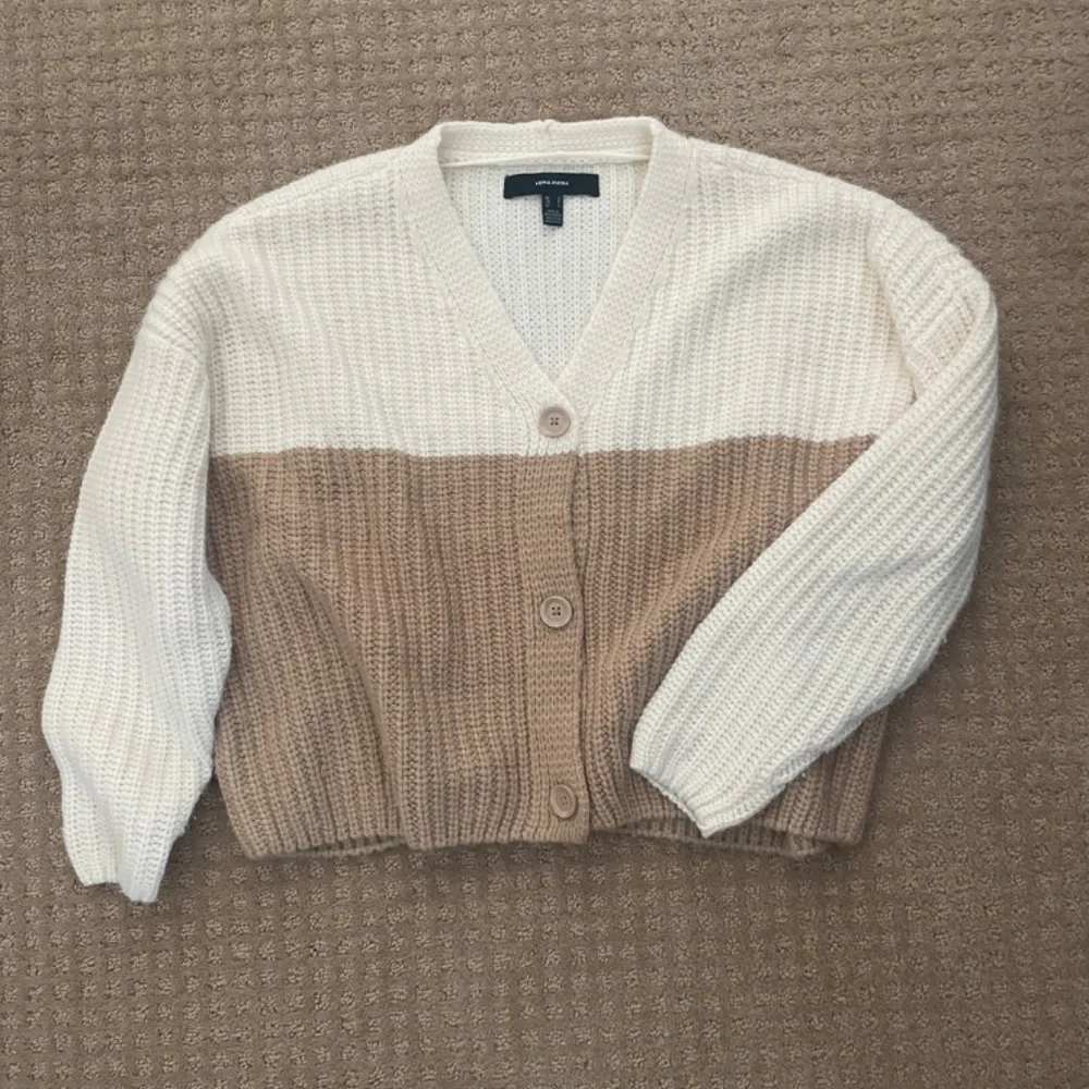 white and brown sweater - Picture 4 of 4